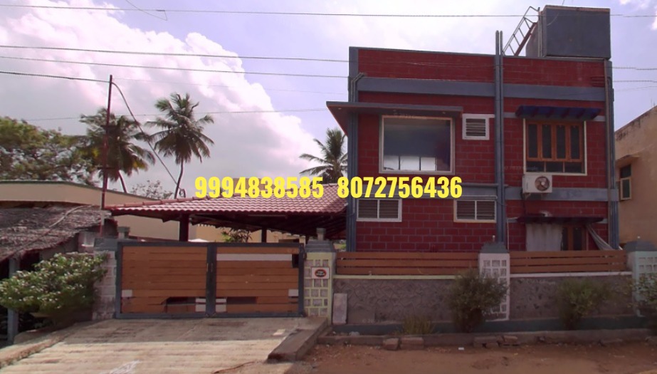 15 Cents 290 Sq.Ft Land With Residential Building  sale in Kodumudi ( On Road Property)