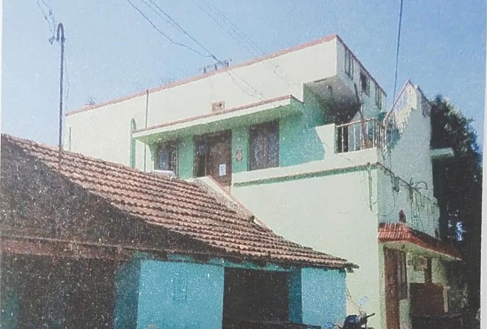 4 cents 257 sqft Land with Building sale in Kinathukadavu – Coimbatore